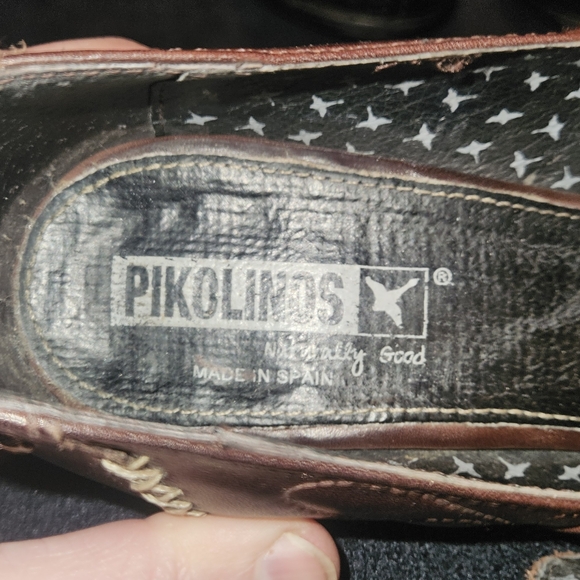 PIKOLINOS Size 7 Brown Low Heels with Gold Buckle - Picture 13 of 13